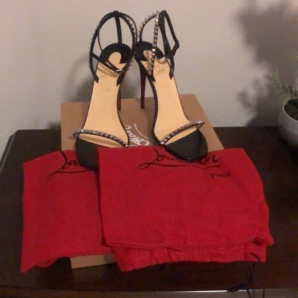 Brand New Christian Louboutin leather sandals with spike trim
4"  stiletto heel - Picture 3 of 4